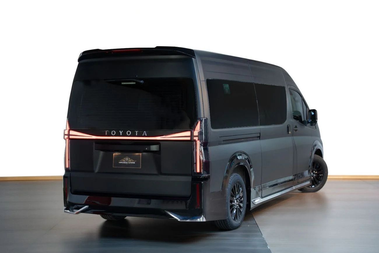 Toyota Hiace GL 3.5L V6 front view Dubai